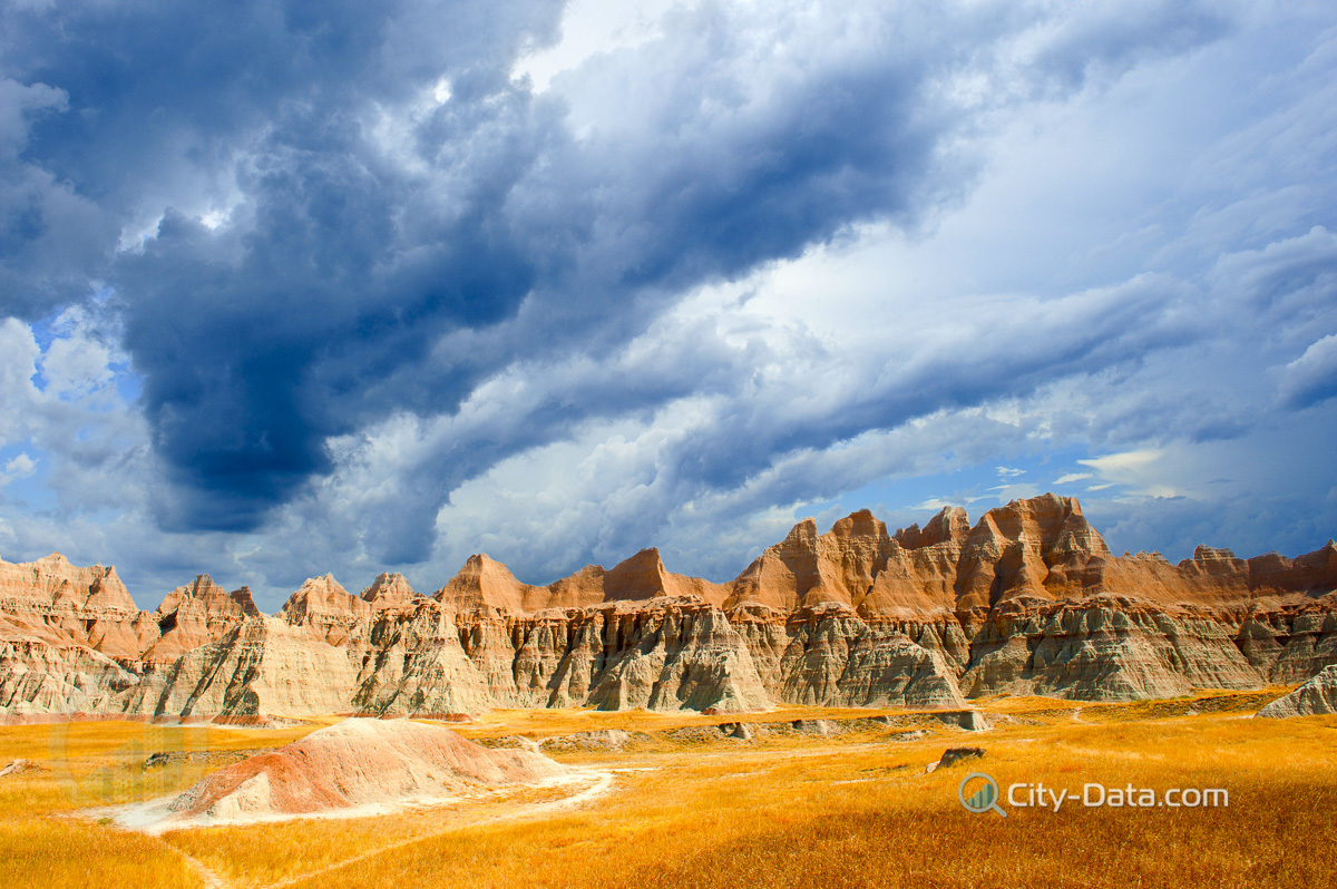 A stormy day the the badlands