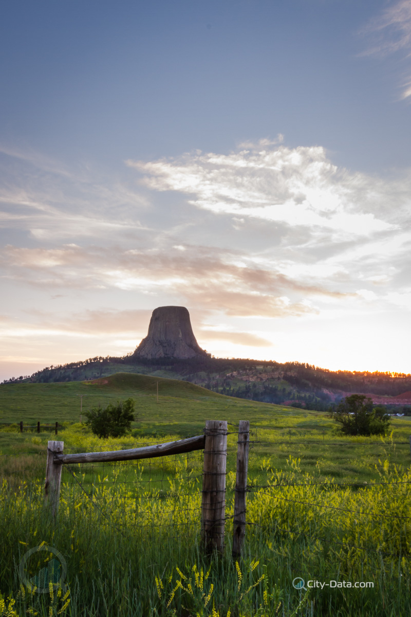 Sunset on farm and devils tower national monument